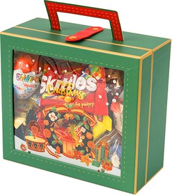 Чемодан зеленый с окном